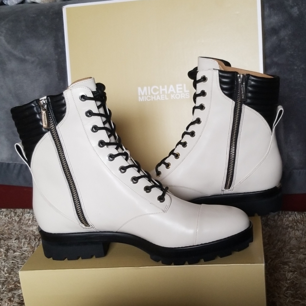 New Michael Kors Boots